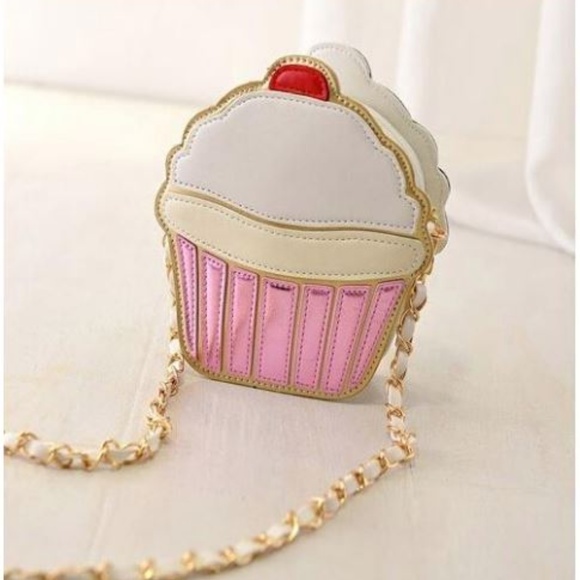 Cupcake Purse, NWT - Picture 1 of 3